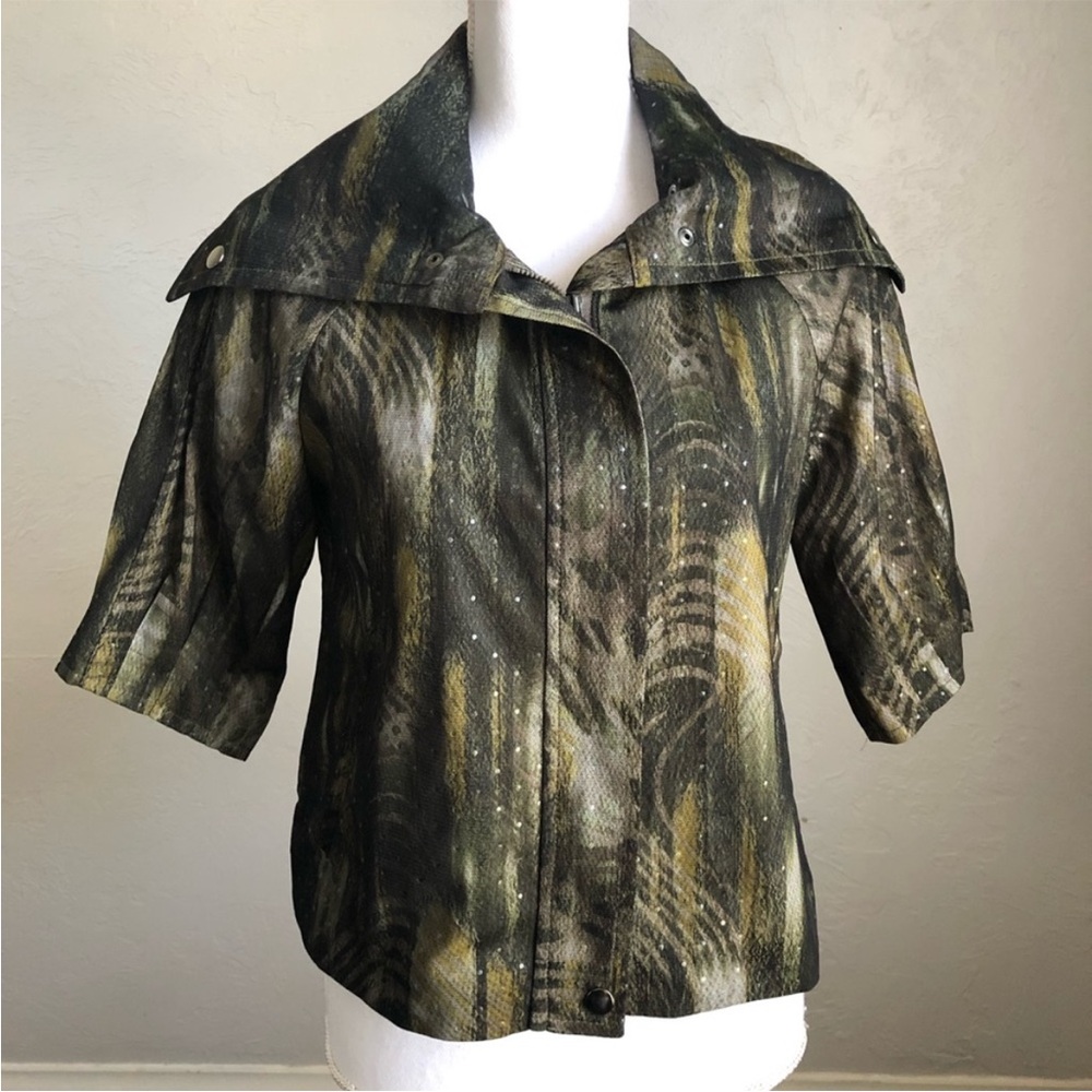 Damee Inc. Abstract Print and Polka Dot Half Sleeve Cropped Jacket S Grey Black